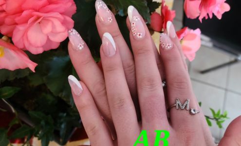 AMERICAN BEAUTY AB NAILS & HAIR Colorado Springs